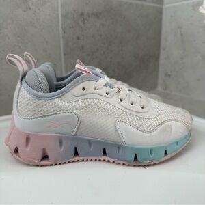 Reebok Girls Running Shoes Size 1